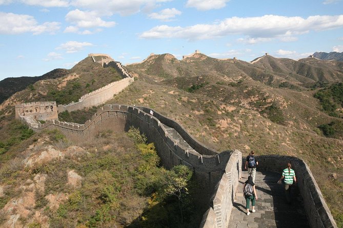 Great Wall Hiking Day Tour to Jinshanling - Tour Overview