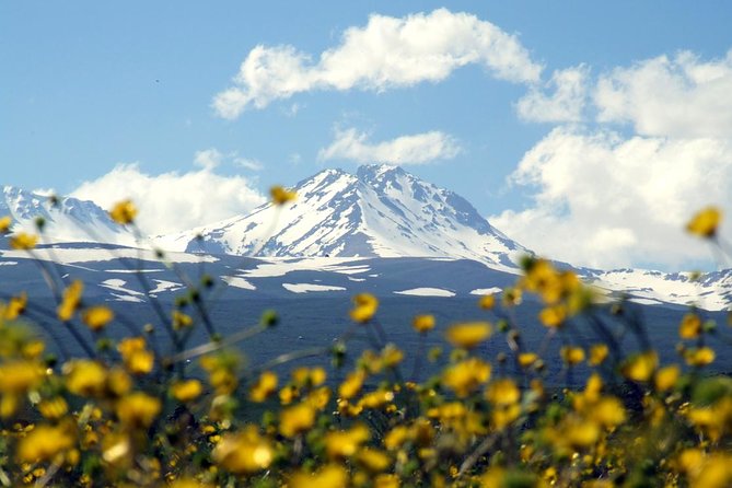 group-tour-amberd-aragats-lake-kari-saghmosavank-alphabet-tour-overview