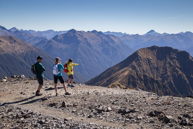 Guided Kepler Track Heli Hike