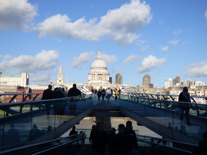 Guided Tour of Tate Modern - Exploring Tate Moderns Captivating History