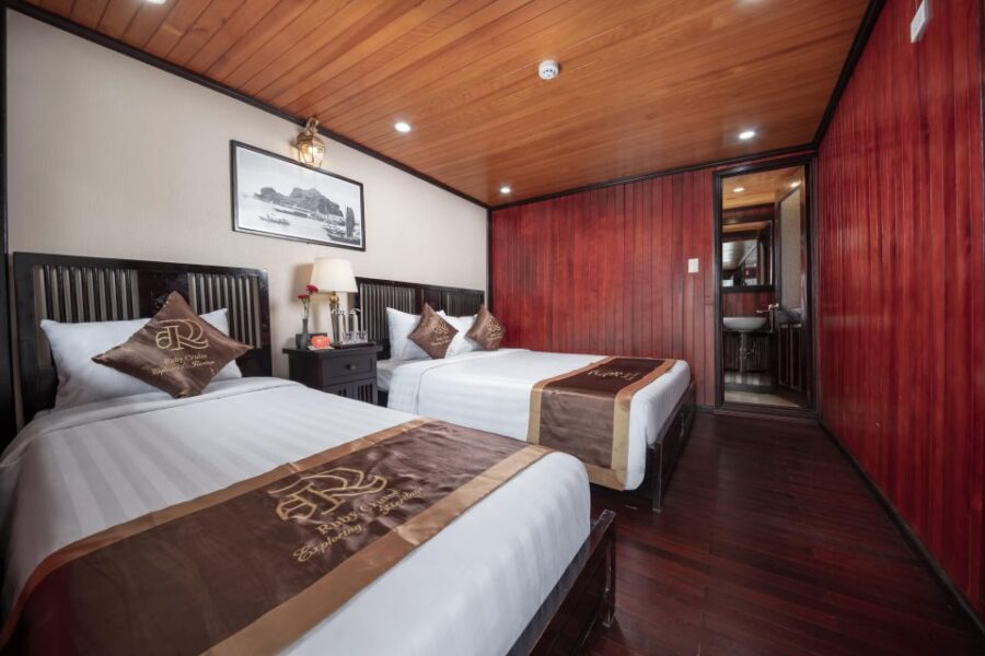 Ha Long Bay 2days1night Tour by 4-Star Luxury Junk