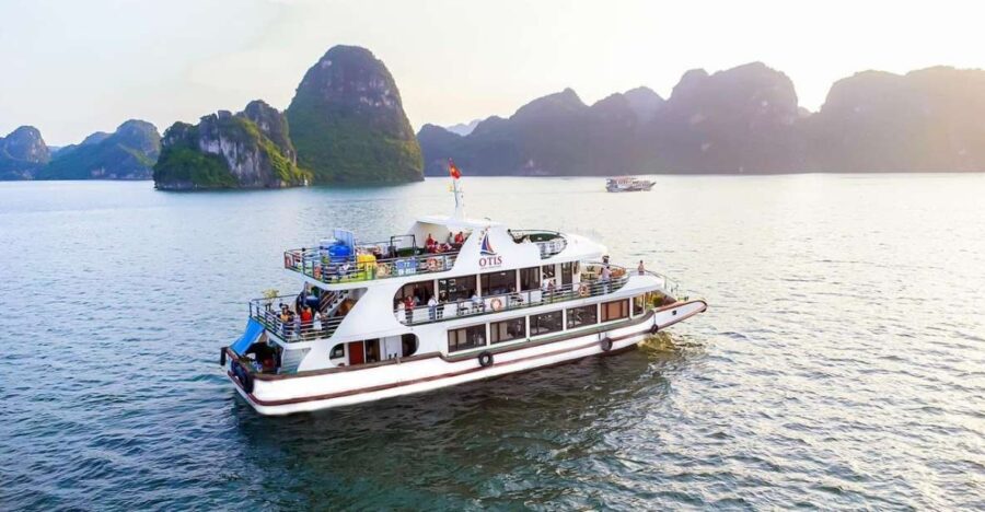 Ha Long Bay 5 Star Cruise Day Tour- Cave, Kayaking and Lunch - Cruise Tour Overview