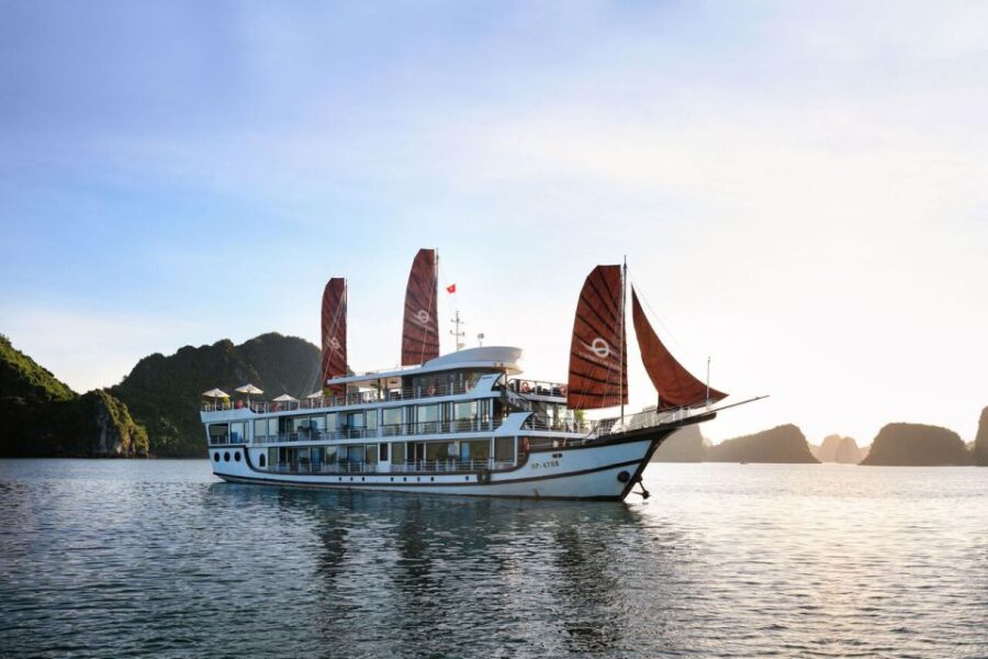 Ha Long & Lan Ha Bays: 2-Day Cruise With Meals & Kayaking - Cruise Details