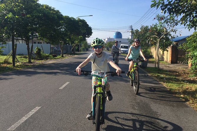 Half-Day Heritage Bike Tour in Kuching