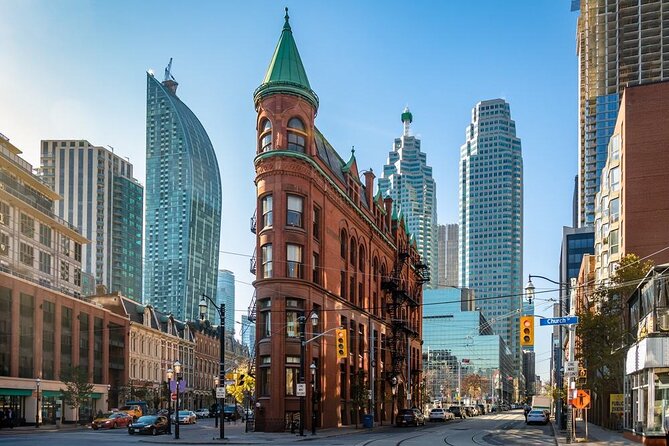 half-day-private-tour-of-toronto-with-pick-up-overview-of-the-tour