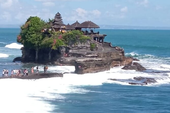 Half Day Tanah Lot Temple Private Guided Tour