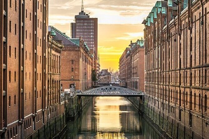 Hamburg: All About the Elbphilharmonie - a City Tour for the Whole Family - An Architectural Marvel