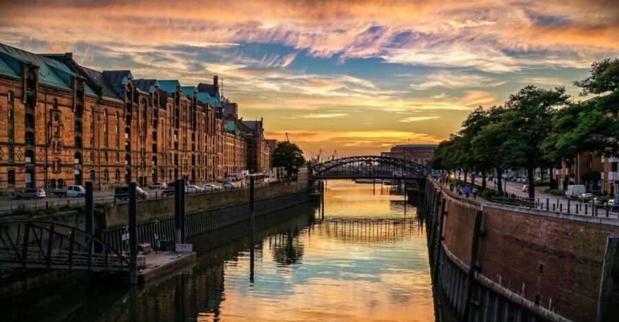 Hamburg: Elbe Riverside Private Guided Walking Tour - Tour Overview