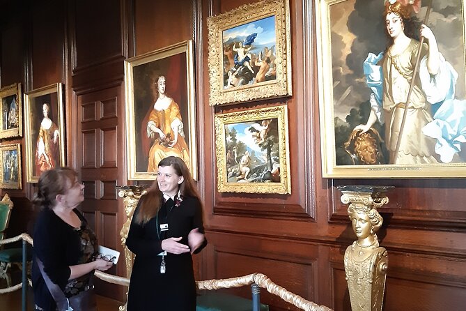 Hampton Court Palace Extended Tour With Accredited Expert Guide