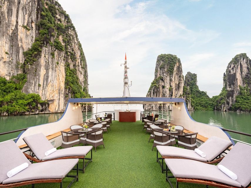 Hanoi: 1-Day Ha Long Bay Cruise, Titop Island & Luon Cave