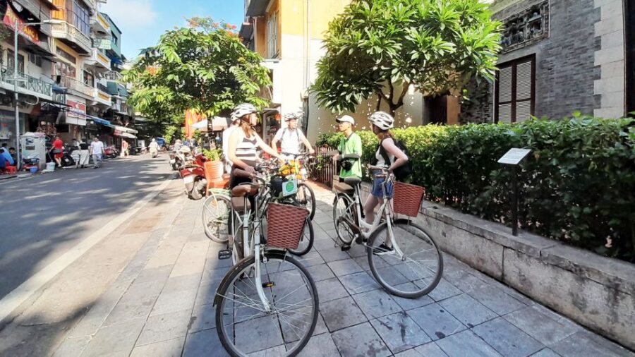 Hanoi Old Quarter & Red River Delta Cycling Half Day Tour - Overview of the Tour