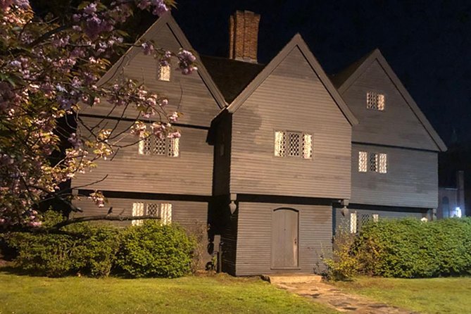 haunted-footsteps-ghost-paranormal-salem-tour-tour-overview
