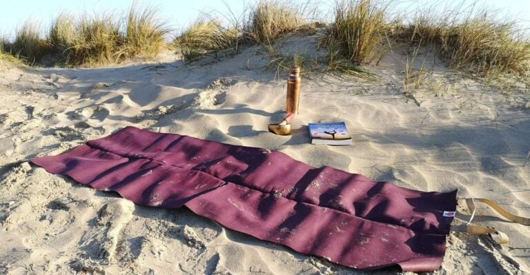 hayling-island-beach-yoga-activity-details