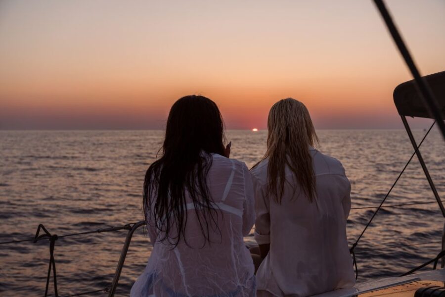 Heraklion: Dia Island Sailing Cruise With Snorkeling - Tour Duration and Inclusions
