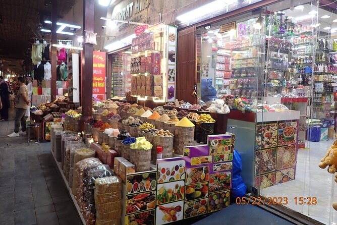 Historical Dubai Walking Tour With Local - Tour Overview