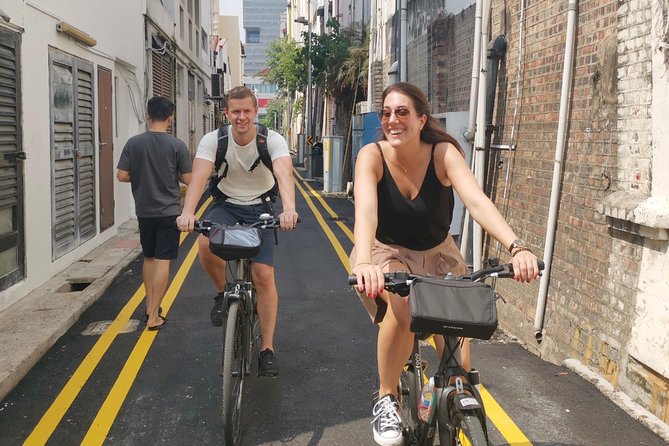 Historical Singapore Bike Tour on Full-Sized Bicycles - Tour Details and Inclusions