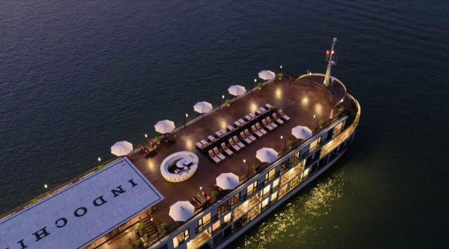 Ho Chi Minh City: Saigon River Dinner Cruise With Pickup - Overview of the Saigon River Cruise