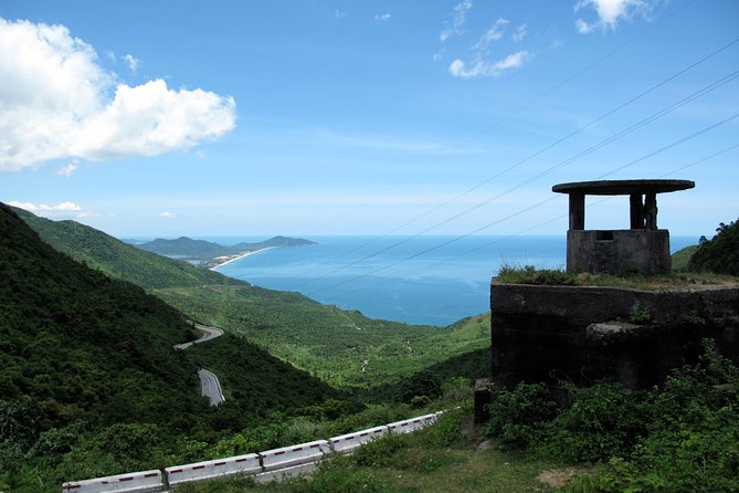 Hoi an (Da Nang) to Hue Transfer Scenic Route Over the Hai Van Pass