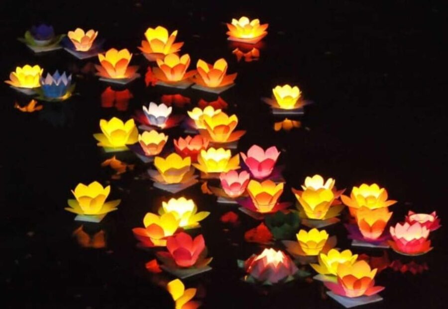 Hoi An: Hoai River Night Boat Trip and Floating Lantern - Overview of the Activity