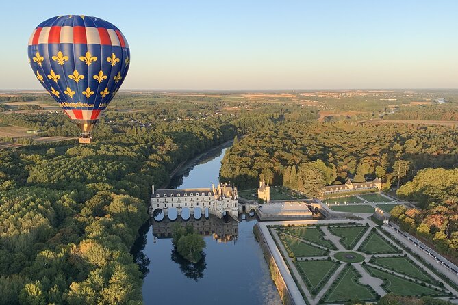 hot-air-balloon-flight-over-the-castle-of-chenonceau-france-experience-overview