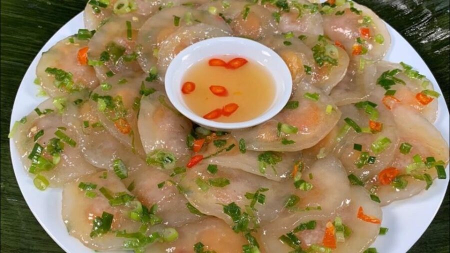 Hue: Home Cooking Class With Local Girl - Overview of the Experience