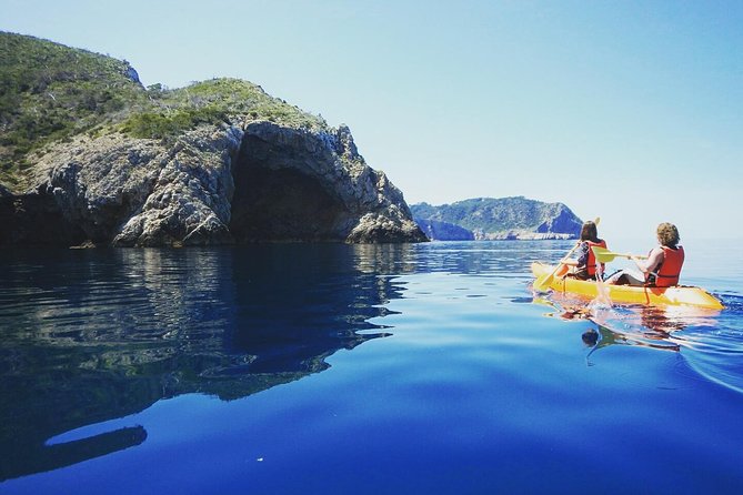 Ibiza – Xarraca Bay – Kayaking Tour Multi-Activity