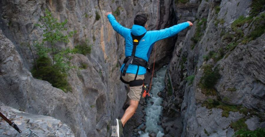 interlaken-canyon-swing-in-grindelwald-thrilling-90-meter-freefall