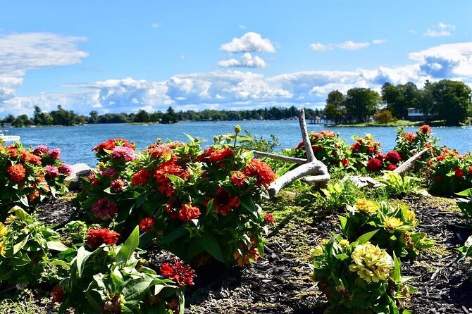 islands-lighthouses-and-castle-tour-on-the-st-lawrence-river-exploring-thousand-island-park