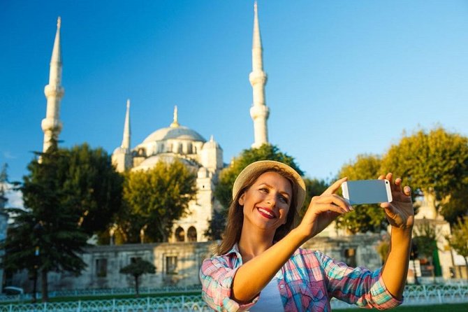 Istanbul Highlights Small-Group Walking Guided Tour and Transfers - Key Attractions