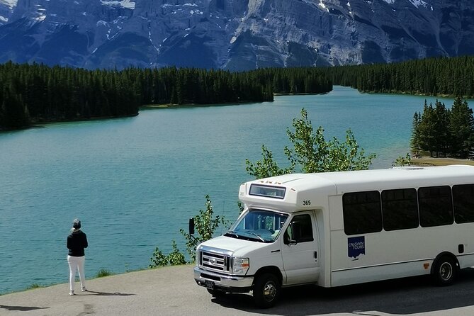 Jasper National Park 2-Day Tour