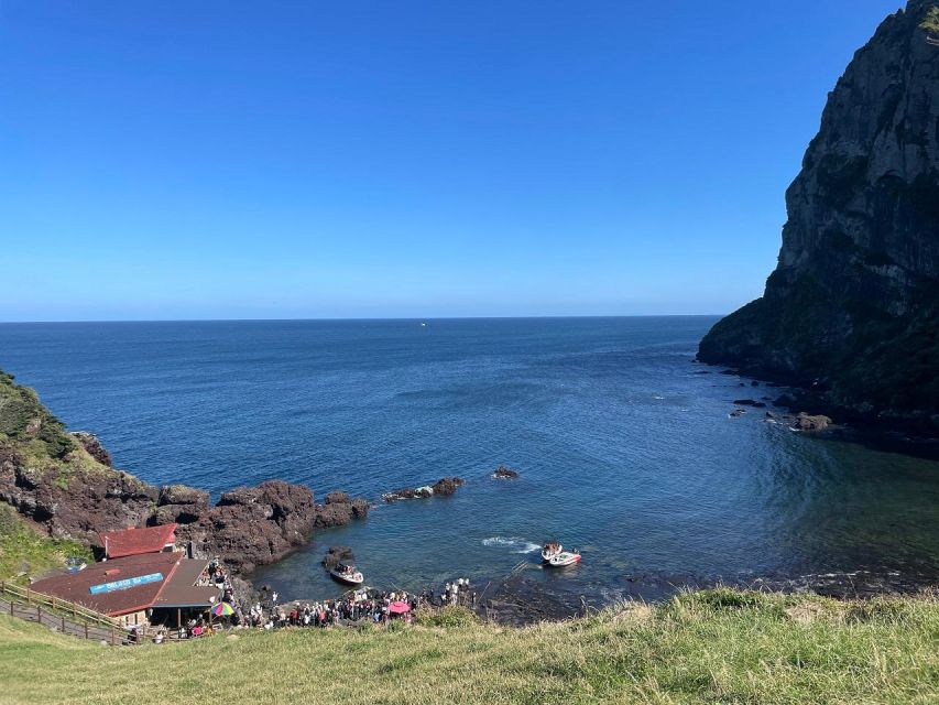 Jeju: Eastern Jeju Highlights Day Tour