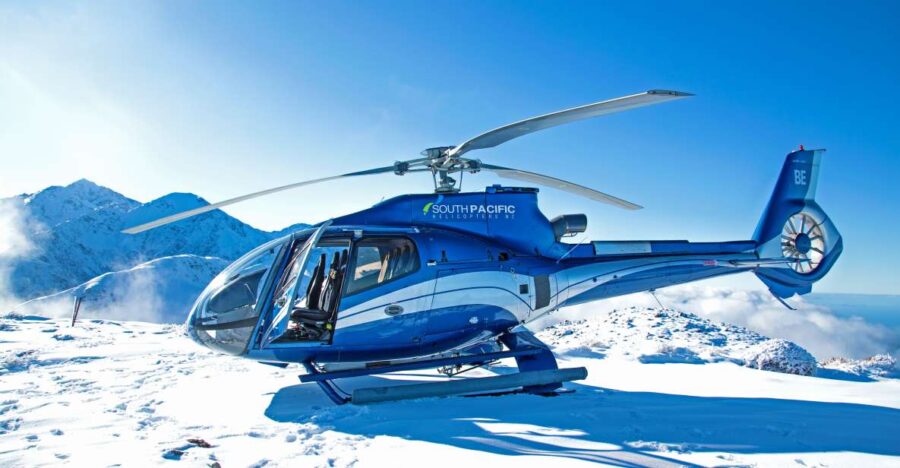 Kaikōura: 45-Minute Whale Watching Helicopter Tour