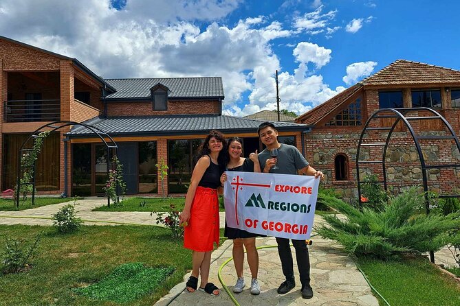 kakheti-small-wineries-and-family-cooked-lunch-exploring-the-alazani-valley