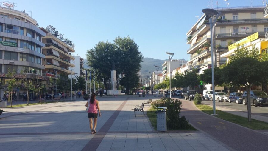 kalamata-3-hour-local-walking-tour-strolling-through-the-12th-century-castle