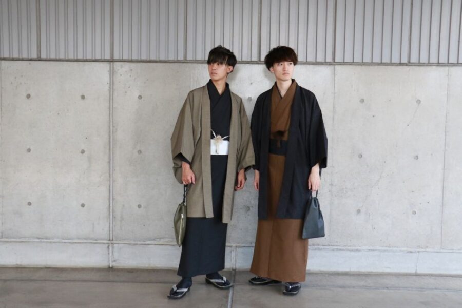 Kanazawa: Kimono Rental Traditional Experience at WARGO