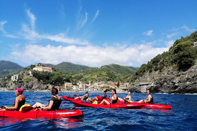 Kayak Experience With Carnassa Tour in Cinque Terre + Snorkeling - Overview of Kayak Experience