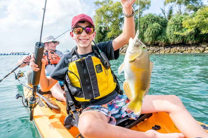 kayak-fishing-in-singapore-sentosa-east-coast-day-sunset-night-adventures-overview-of-the-fishing-kayak