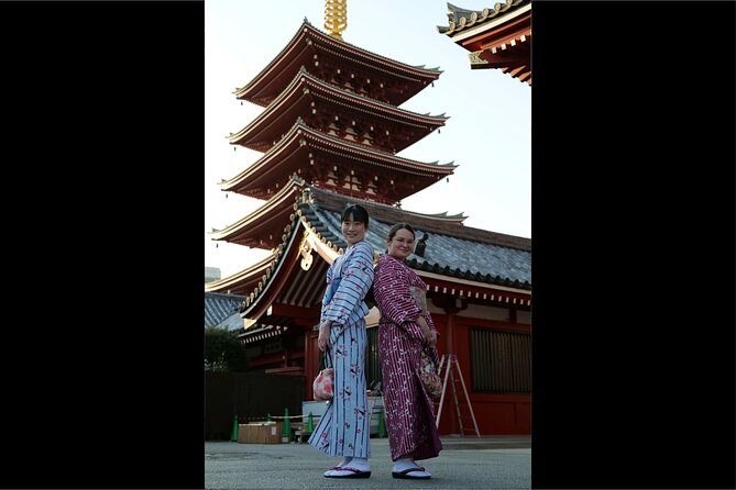 kimono-walking-private-tour-and-photo-shooting-by-local-japanese-whats-included
