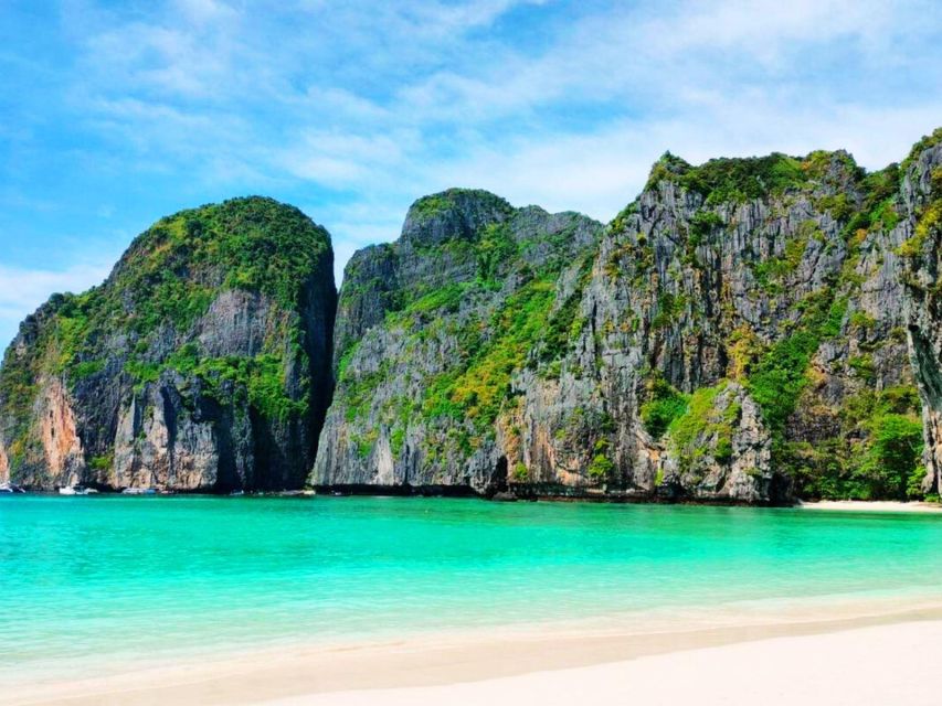 Ko Lanta : Ferry Transfer From Ko Lanta to Ko Phiphi - Activity Overview