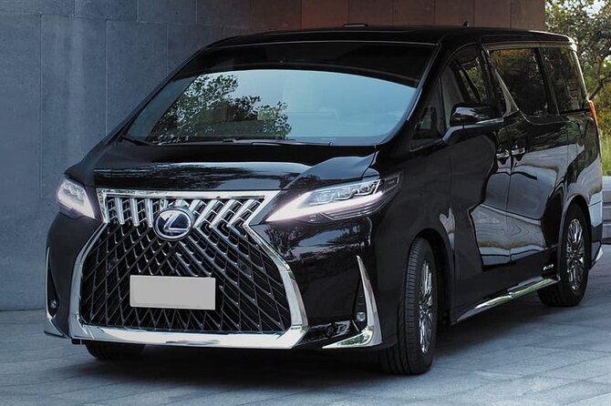 kobe-airport-transfers-kobe-city-to-kobe-airport-ukb-in-business-van-pickup-and-dropoff