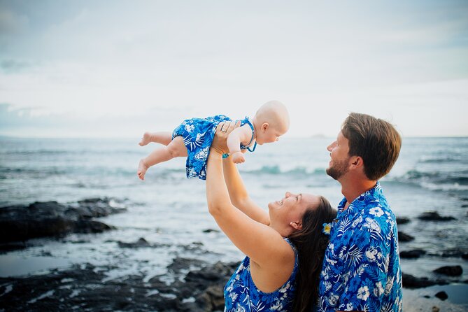 Kona Hawaii Photographer 25 Minute Session at Outrigger Resort - Overview