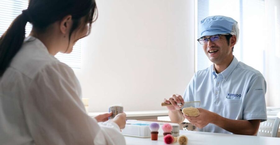Kumano Brush Factory Tour and Brush-Making Experience
