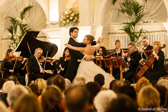 Kursalon: Strauss and Mozart Concert Including 3-Course Dinner