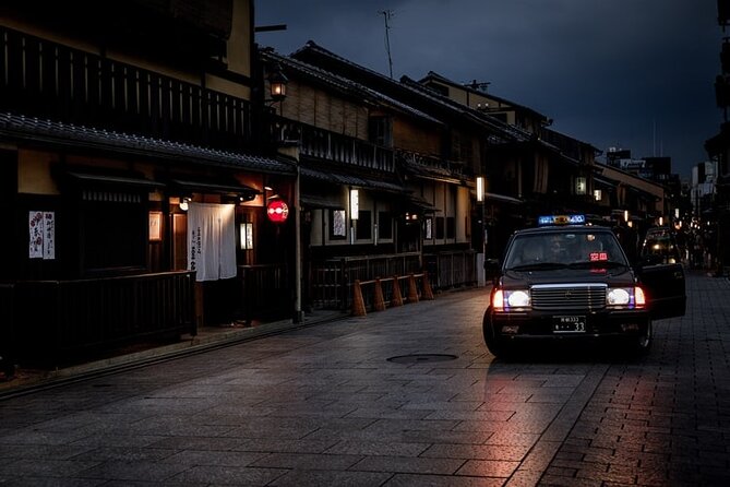 Kyoto Gion Geisha District Walking Tour – The Stories of Geisha