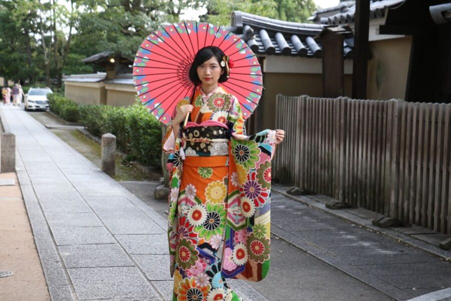 kyoto-kimono-rental-traditional-experience-kimono-rental-overview