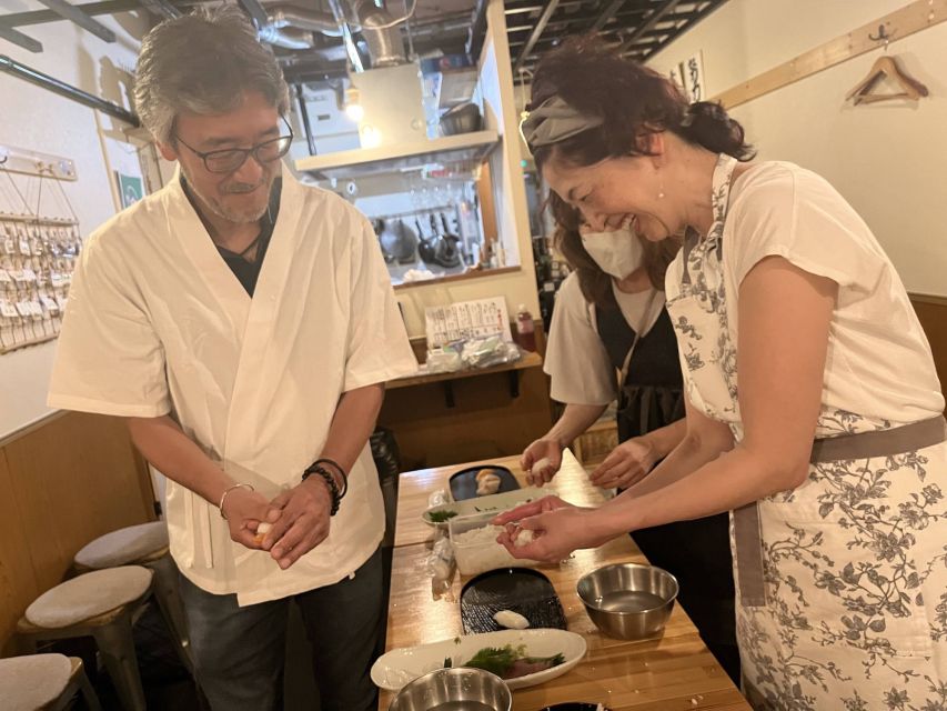 Kyoto: Sushi Making Class With Sushi Chef