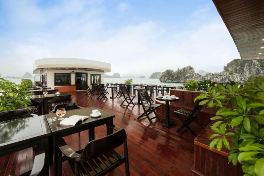 La Regina 5 Star Cruise - 2 Days Visiting Ha Long Bay - Cruise Overview