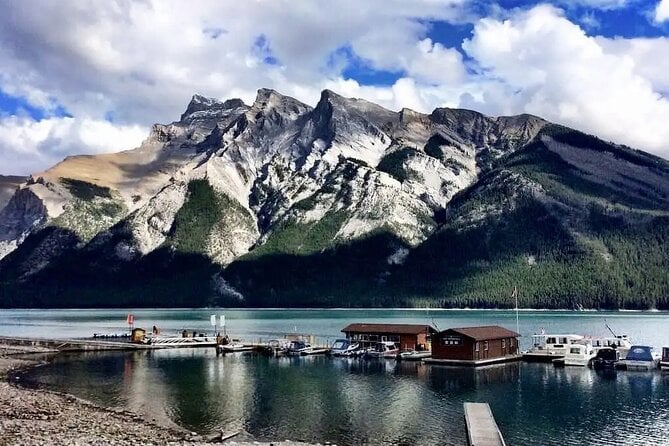 lake-louise-moraine-lake-banff-tour-tour-details