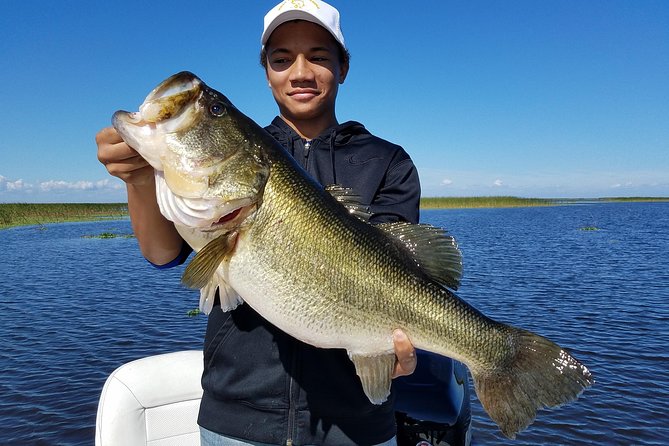 lake-okeechobee-fishing-trips-near-palm-beach-florida-overview-of-fishing-trips