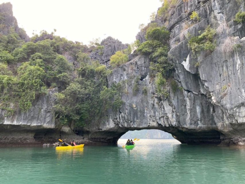 Lan Ha Bay, Viet Hai Village Boutique Cruise